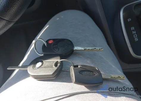 2014 Ford Escape Se из США, поврежденный, VIN 1FMCU0GX8EUB68159